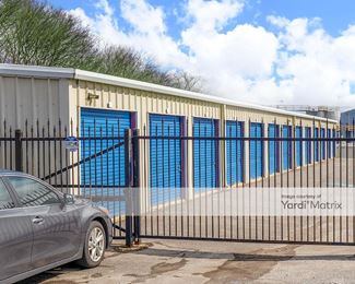Photo 4 of Deckers Storage - 617 Blount Avenue, Guntersville, AL