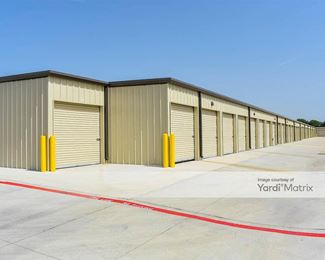 Photo 5 of My Garage Self Storage - 5230 FM 663, Midlothian, TX