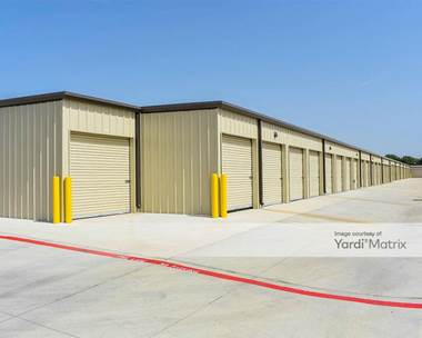 Storage Units for Rent available at 5230 FM 663, Midlothian, TX 76065