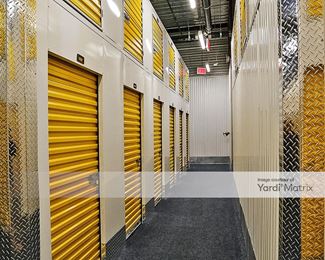 Photo 4 of Manhattan Mini Storage - 150 17th Street, Brooklyn, NY