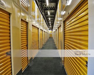 Photo 6 of Manhattan Mini Storage - 150 17th Street, Brooklyn, NY