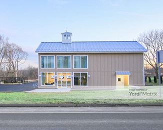 Photo 2 of CubeSmart Self Storage - 129 Meriden Road, Middlefield, CT