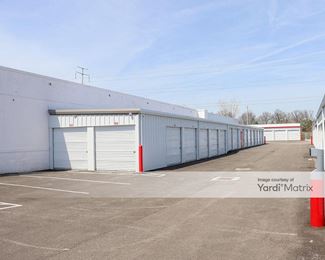 Photo 4 of CubeSmart Self Storage - 2000 Brookpark Road, Cleveland, OH