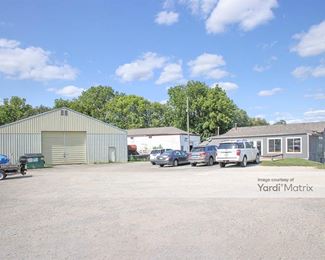 Photo 5 of Bob-s Marina - 25584 West Route 173, Antioch, IL