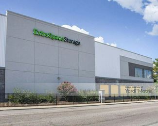 Photo 4 of Extra Space Storage - 1331 Ivy Hill Road, Philadelphia, PA