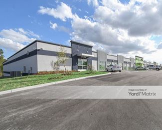 Photo 5 of Extra Space Storage - 5322 Commercial Way, Spring Hill, FL