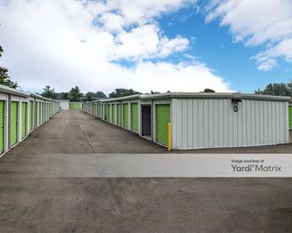 Photo 4 of Signature Self Storage - 3214 East Thompson Road, Indianapolis, IN