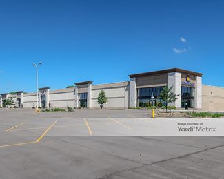 Photo 6 of JustStorage - 7501 Hickman Road, Urbandale, IA