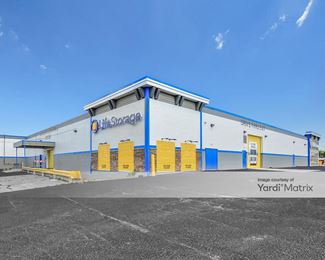 Photo 4 of Extra Space Storage - 2590 Military Road, Niagara Falls, NY
