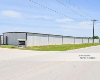 Photo 4 of Yellow Door Storage - 2001 East Hickory Hill Road, Argyle, TX
