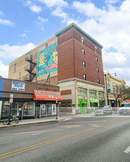 Image for Storage Post - 3215 West Lawrence Avenue, Chicago, IL