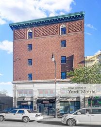 Photo 4 of Storage Post - 3215 West Lawrence Avenue, Chicago, IL