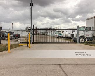 Photo 5 of Affordable Boat-Rv Storage - 6522 Lozano, Houston, TX