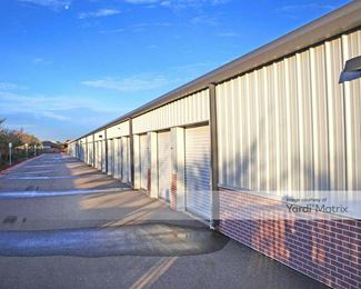 Photo 3 of Extra Space Storage - 6725 West Baseline Road, Laveen Village, AZ
