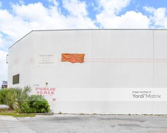 Photo 2 of Pinellas Storage - 13755 US Highway 19 North, Clearwater, FL