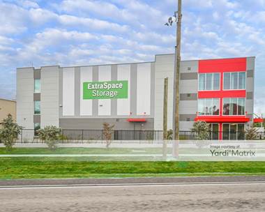 Storage Units for Rent available at 626 South Tamiami Trail, Osprey, FL 34229