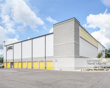 Storage Units for Rent available at 1615 South Kingsway Road, Seffner, FL 33584