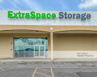 Photo 1 of Extra Space Storage - 1011 Scranton Carbondale Hwy, Scranton, PA