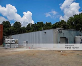 Photo 4 of Local Storage Company - 1500 Park City Road, Rossville, GA