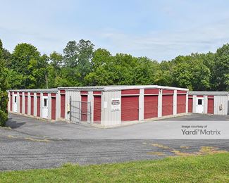 Photo 2 of StorHouse Self Storage - 281 Nazareth Pike, Bethlehem, PA