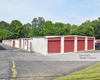 Photo 3 of StorHouse Self Storage - 281 Nazareth Pike, Bethlehem, PA