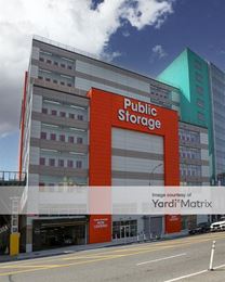 Photo 4 of Manhattan Mini Storage - 31-08 Northern Blvd, Long Island City, NY