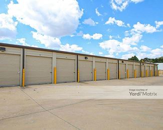 Photo 6 of Extra Space Storage - 103 Hardeman Blvd, Justin, TX