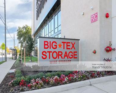 Storage Units for Rent available at 730 East 11th Street, Houston, TX 77008