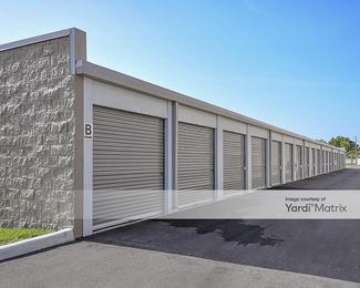 Photo 4 of Extra Space Storage - 6405 US Hwy 98 North, Lakeland, FL