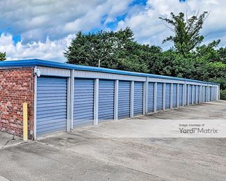 Photo 5 of Storage Rentals of America - 125 Sidney Runnels Drive, Canton, MS