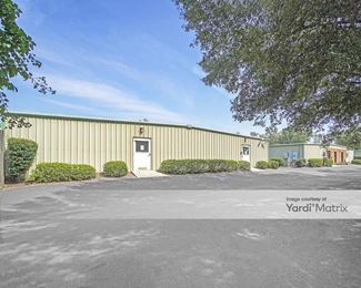 Photo 3 of Storing Solutions - 9913 Pleasant Road, Daphne, AL