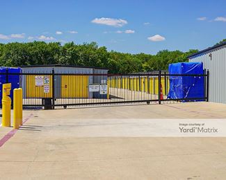 Photo 2 of Storage King USA - 3453 McCreary Road, Allen, TX