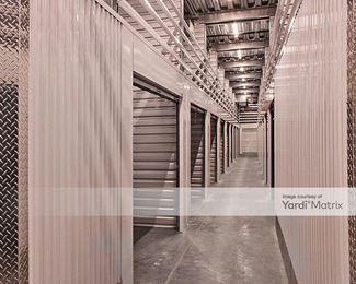 Photo 4 of Extra Space Storage - 1706 West Southern Avenue, Phoenix, AZ