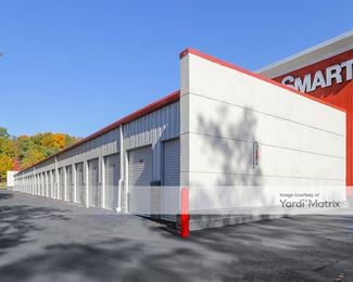 Photo 1 of CubeSmart Self Storage - 621 Bank Road, Jefferson Valley, NY