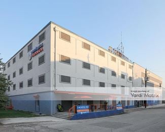 Photo 1 of Morningstar Storage - 812 Live Oak Street, Houston, TX