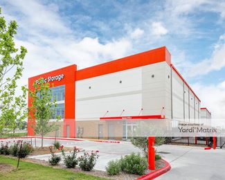Photo 3 of Public Storage - 909 Runnels Avenue, San Antonio, TX