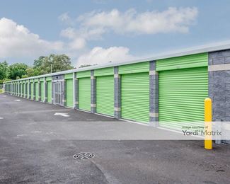 Photo 2 of Extra Space Storage - 950 165th Street, Hammond, IN