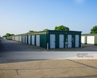 Photo 2 of Extra Space Storage - 12868 East FM917, Alvarado, TX