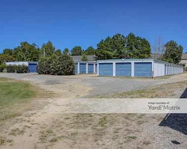 Storage Units for Rent available at 698 Veterans Pkwy, Barnesville, GA 30204