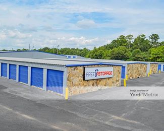 Photo 1 of FreeUp Storage - 1385 Lafayette Pkwy, Lagrange, GA