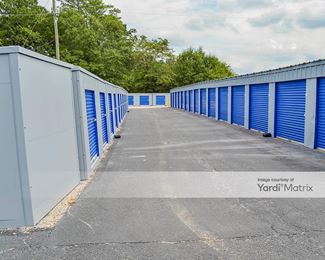 Photo 2 of FreeUp Storage - 1385 Lafayette Pkwy, Lagrange, GA
