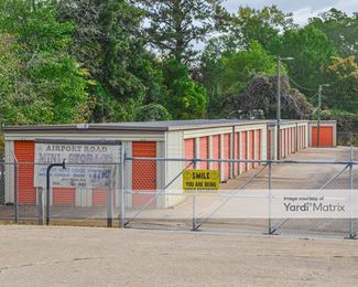 Photo 2 of Leap Frog Self Storage - 305 New Airport Road, LaGrange, GA