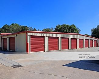 Photo 3 of SecurCare Self Storage - 1005 South Broad Street, Monroe, GA