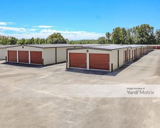 Photo 2 of Progressive Self Storage - 987 Veterans Pkwy, Barnesville, GA