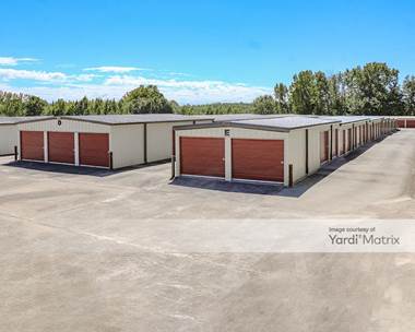 Storage Units for Rent available at 987 Veterans Pkwy, Barnesville, GA 30204