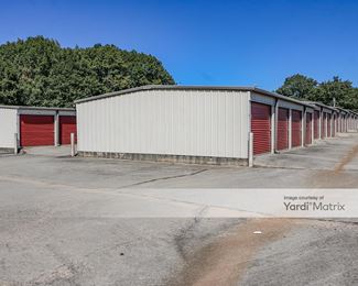 Photo 5 of Progressive Self Storage - 987 Veterans Pkwy, Barnesville, GA