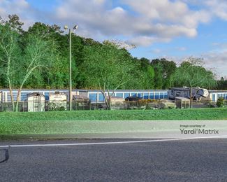 Photo 2 of Storage Xxtra - 231 Raymond Hill Road, Newnan, GA