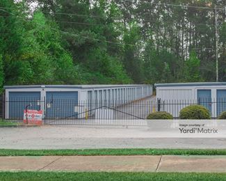 Photo 2 of Storage Rentals of America - 1304 Hogansville Road, Lagrange, GA