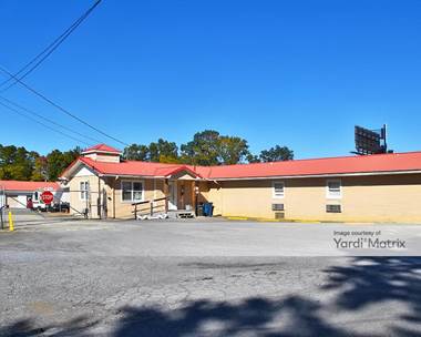 Storage Units for Rent available at 123 Elm Street, Adairsville, GA 30103