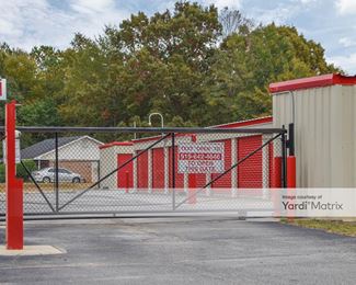Photo 2 of 10 Federal Self Storage - 679 England Chapel Road, Jenkinsburg, GA